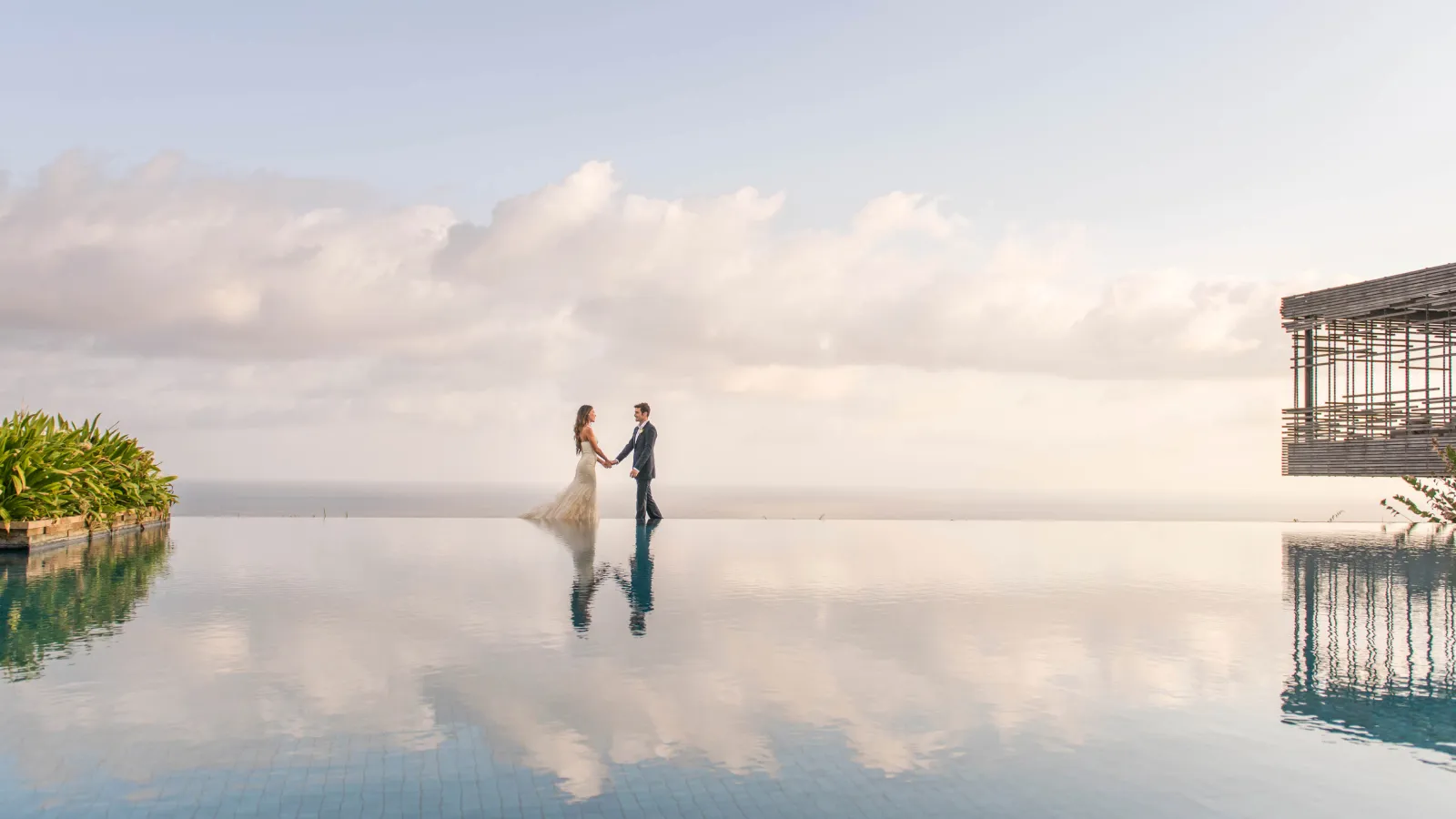 Alila Villas Uluwatu wedding